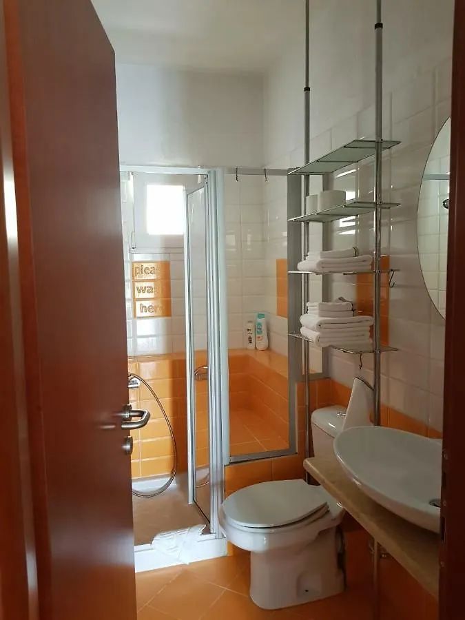 Flat With Garden Apartment Thessaloniki